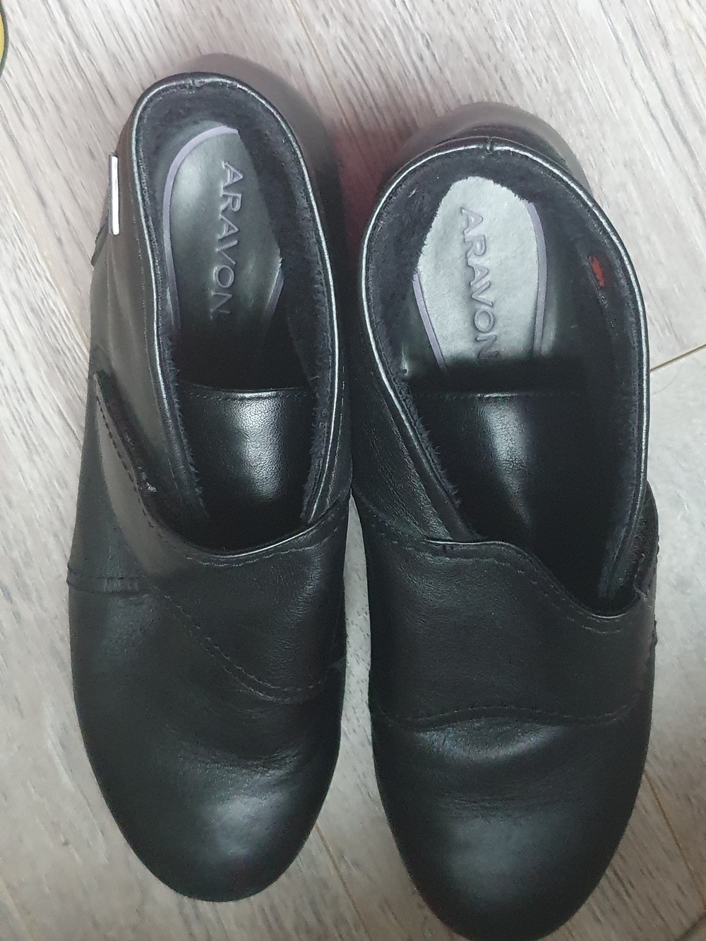 Aravon Men’s Black Slip-On Comfort Shoes